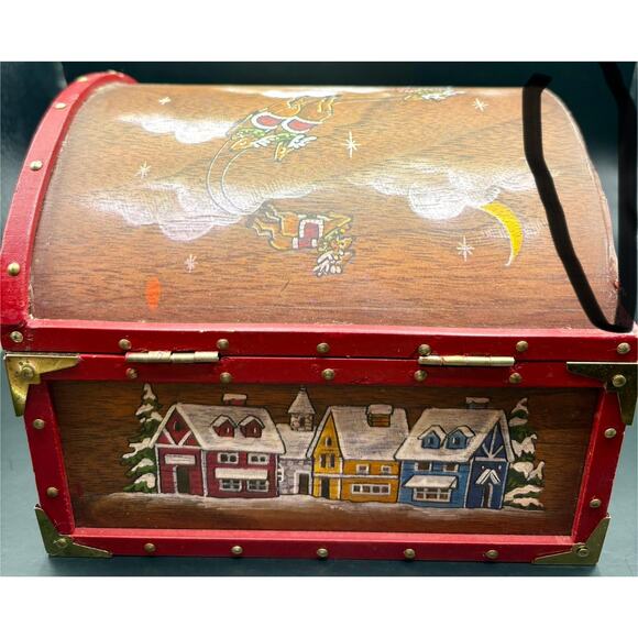 Animated Christmas Music Chest/Box Hand Painted - Picture 7 of 9